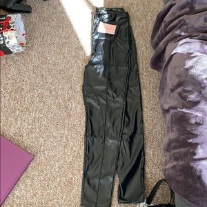 NWT Missguided FAUX LEATHER PINTUCK LEGGING Sz 10